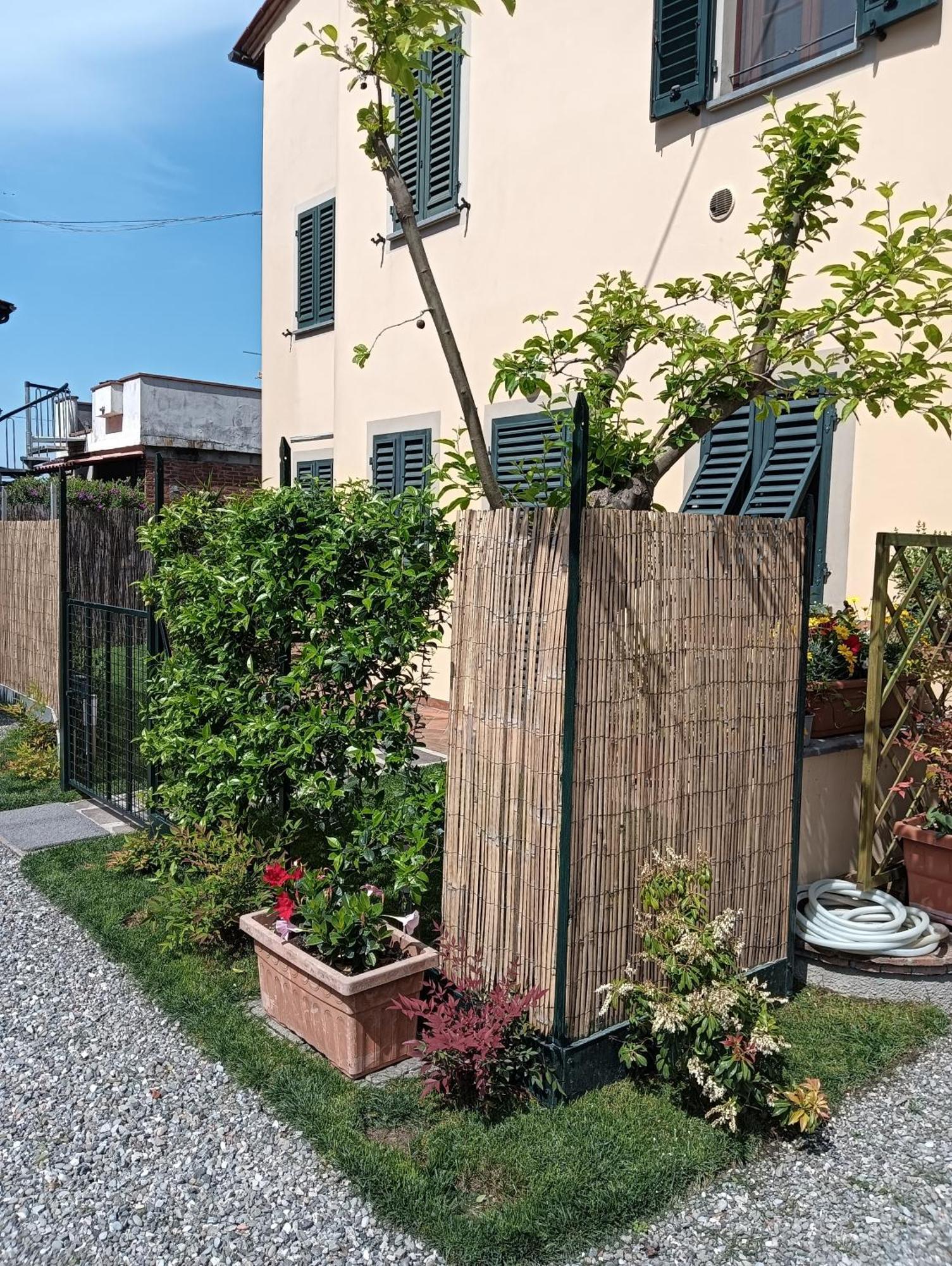 Casa Vacanze Rustico Di Corte Capannori Kültér fotó