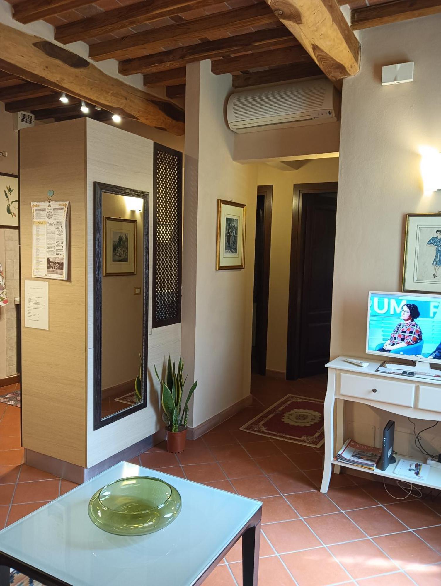 Casa Vacanze Rustico Di Corte Capannori Kültér fotó